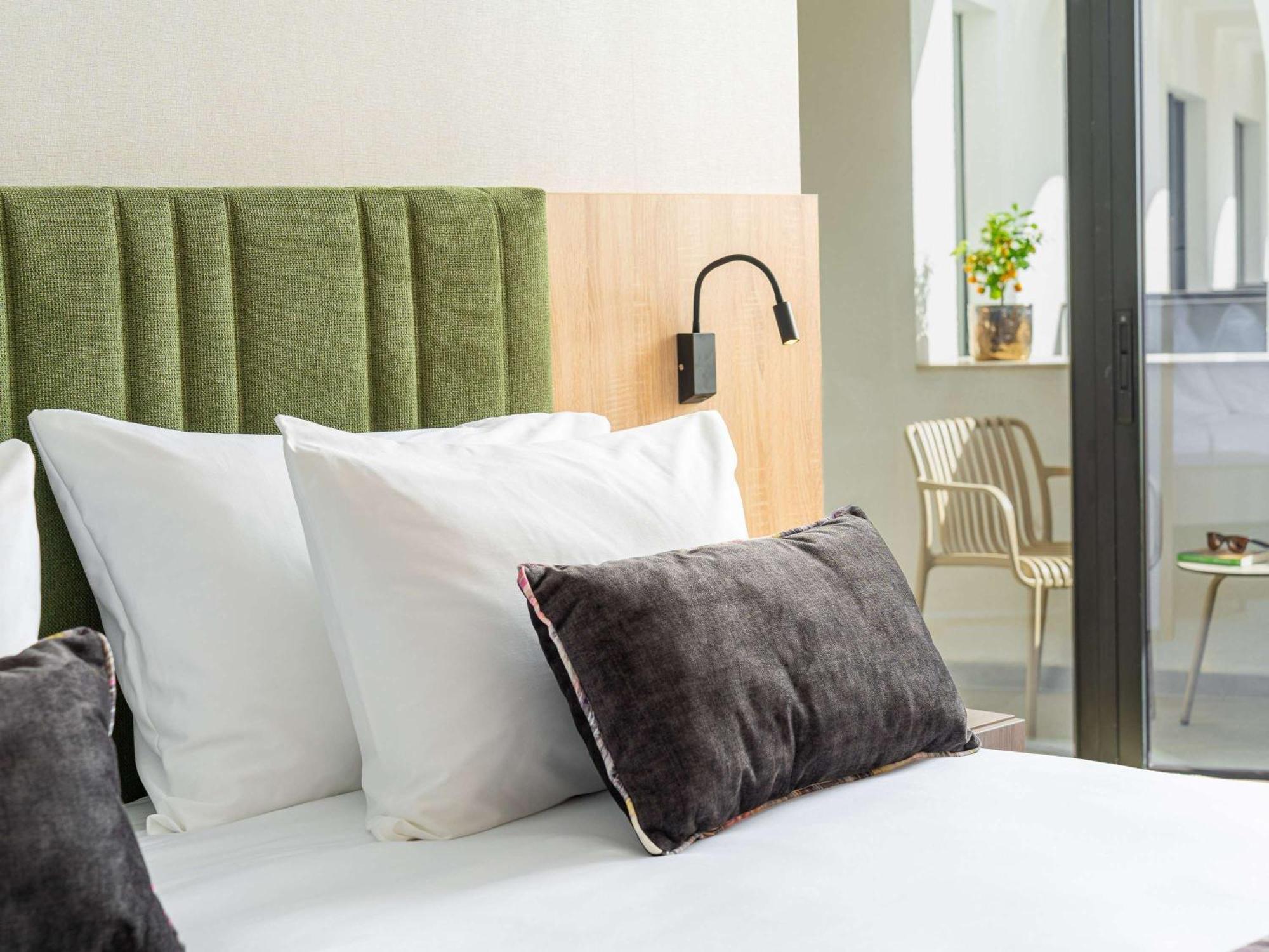 Mercure Conacul Cozieni Pasarea Exteriér fotografie