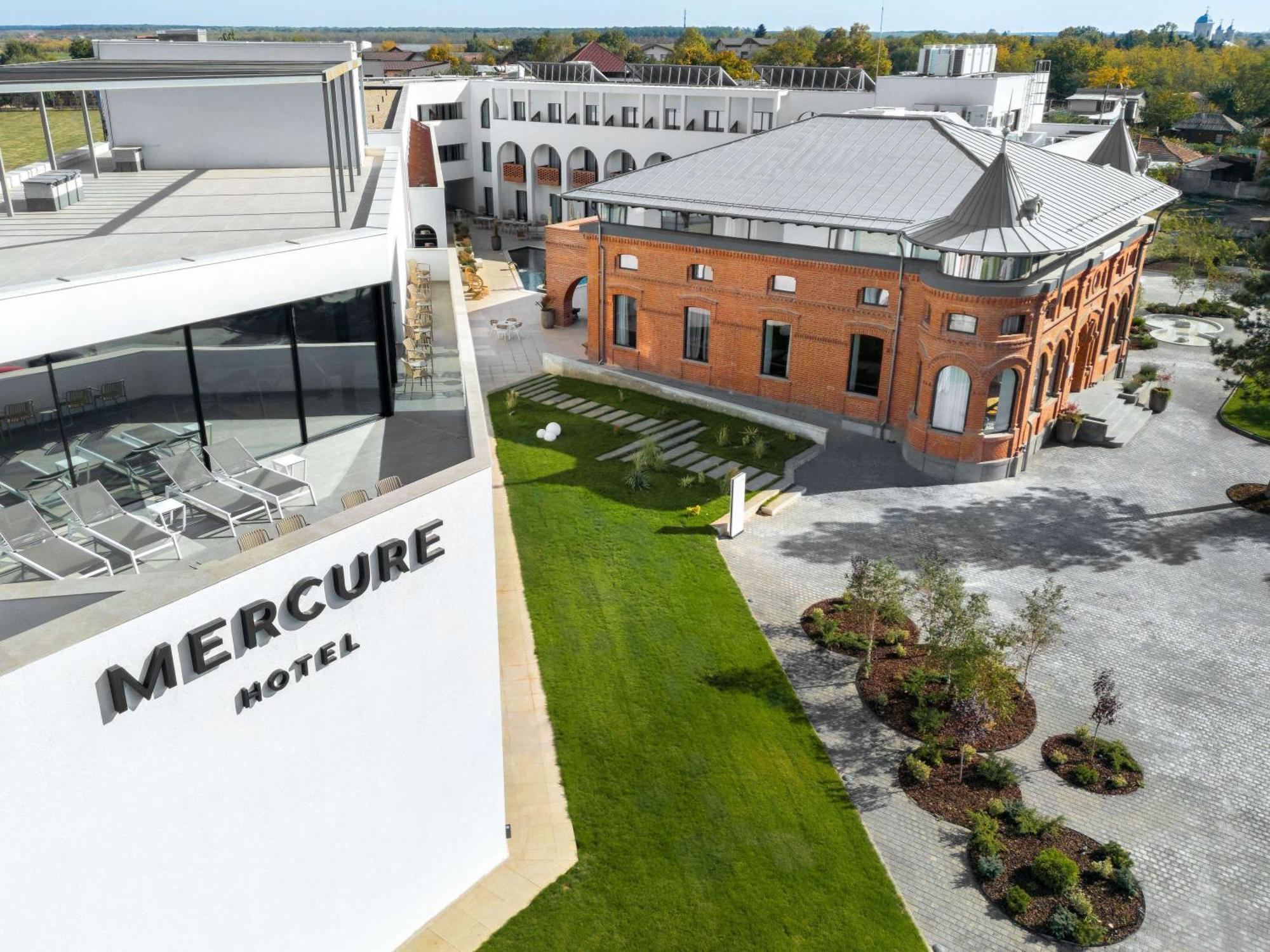 Mercure Conacul Cozieni Pasarea Exteriér fotografie
